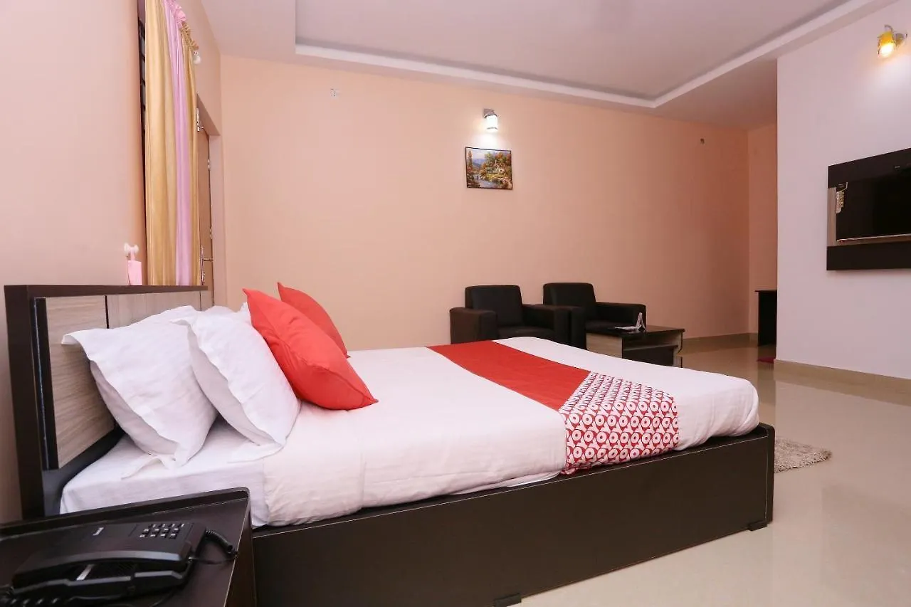Oyo 22281 Reem Residency Otel Malappuram Hindistan