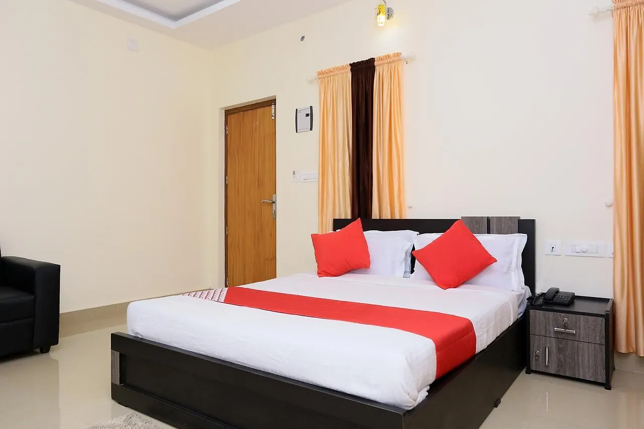 Oyo 22281 Reem Residency Otel Malappuram Hindistan