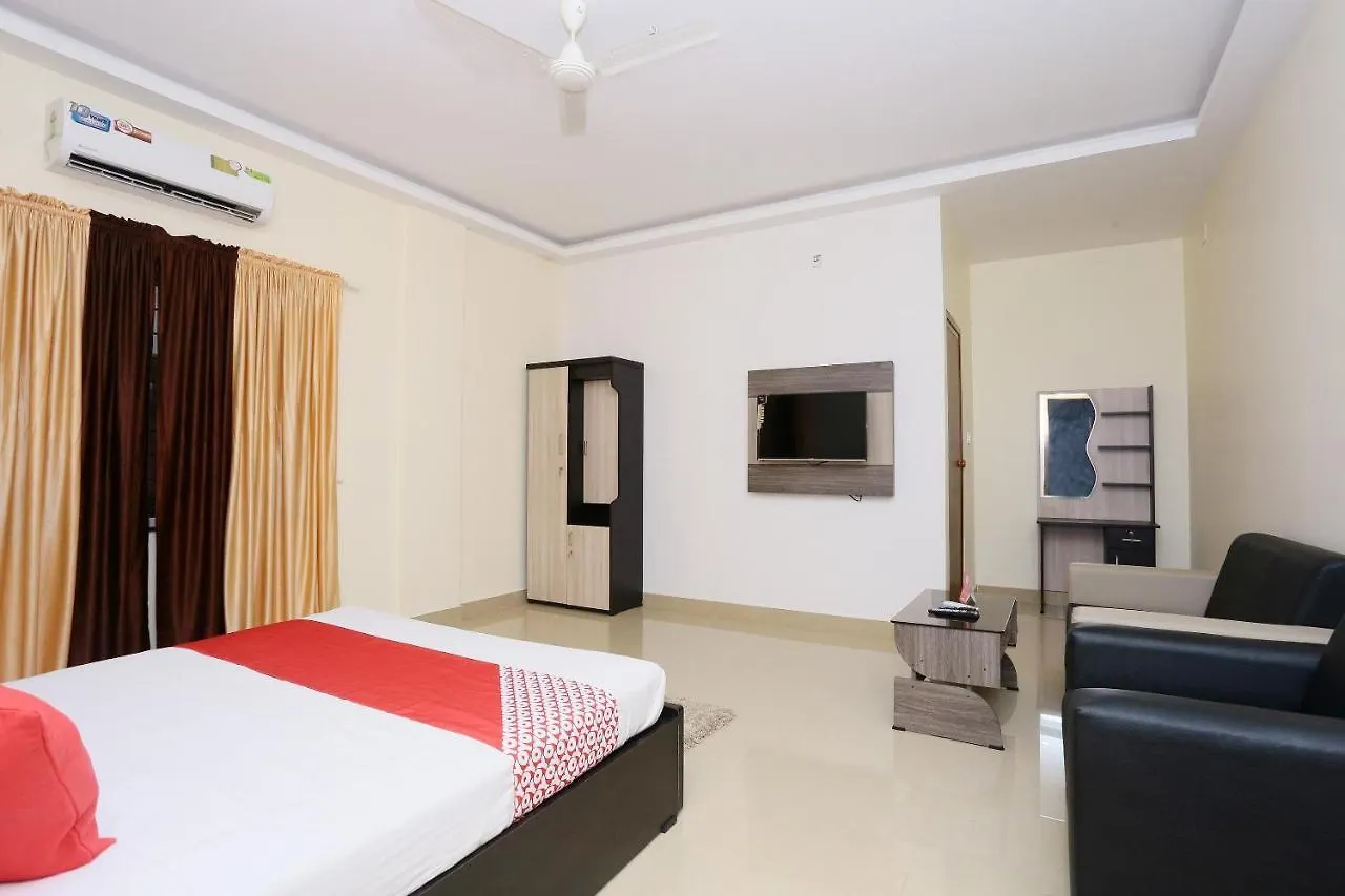 ***  Oyo 22281 Reem Residency Otel Malappuram Hindistan